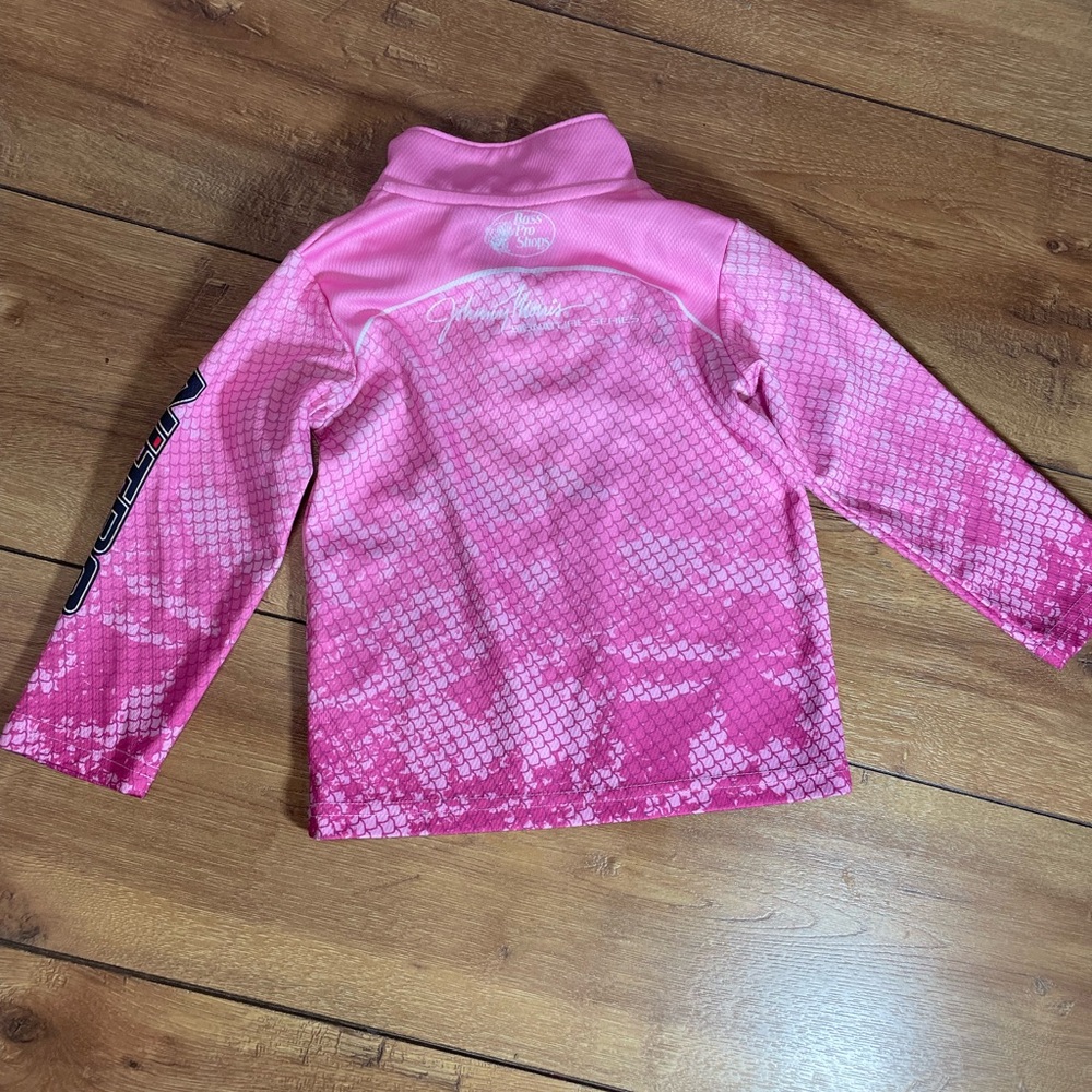 Bass Pro Shops Pink Rashguard with Swirling Design - Picture 3 of 3